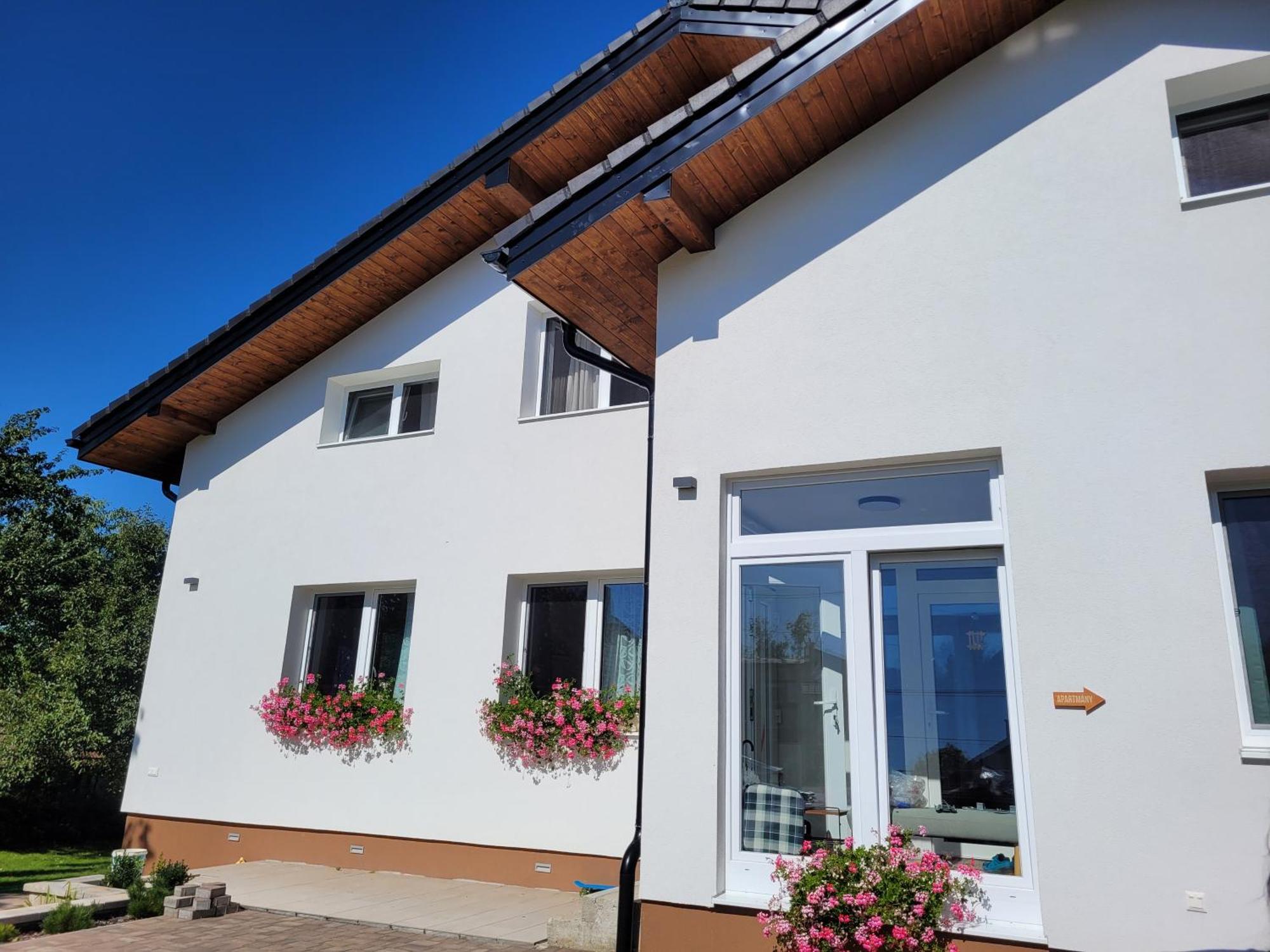 Žiar Apartmány 43 Exterior foto