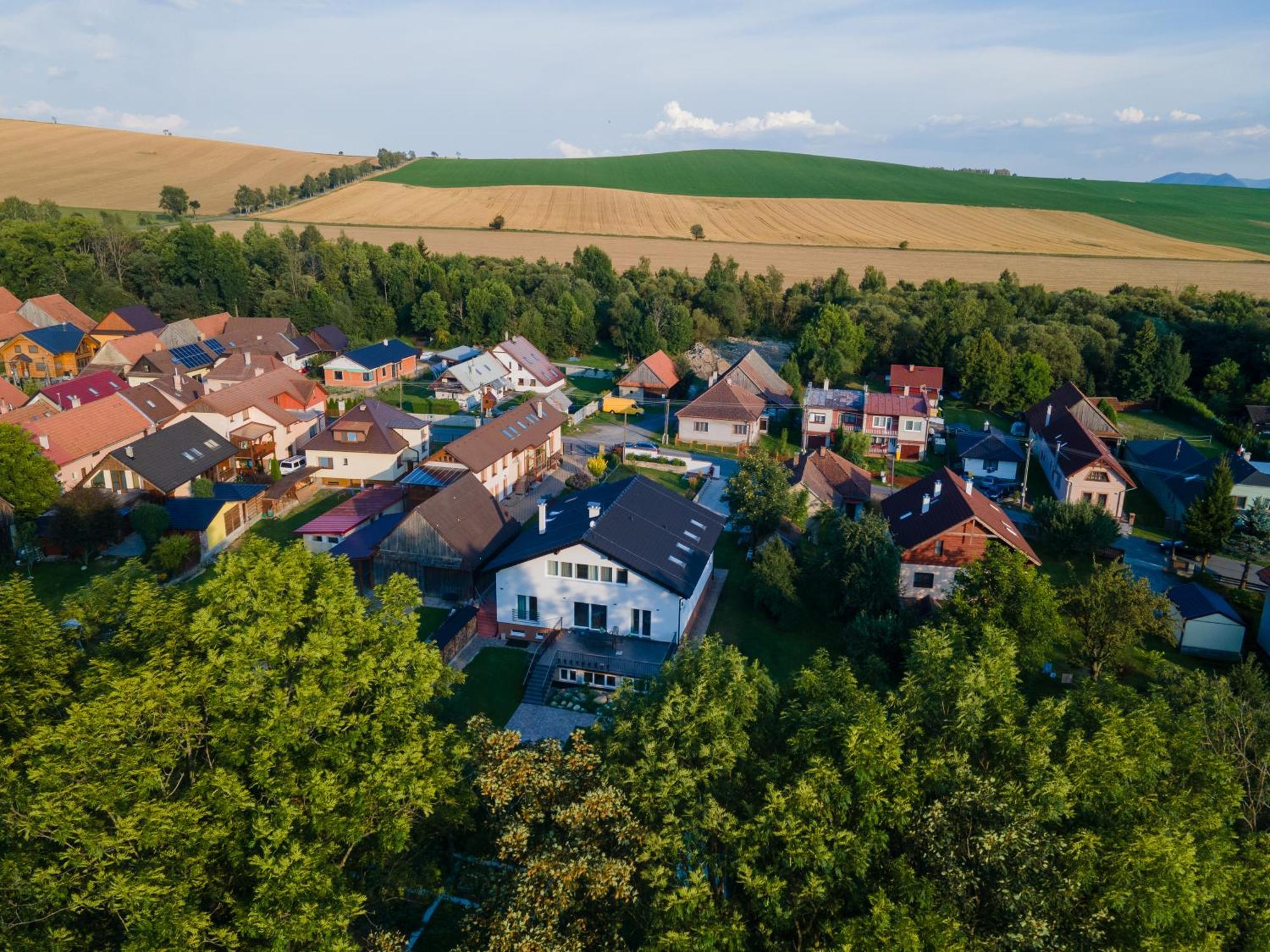 Žiar Apartmány 43 Exterior foto