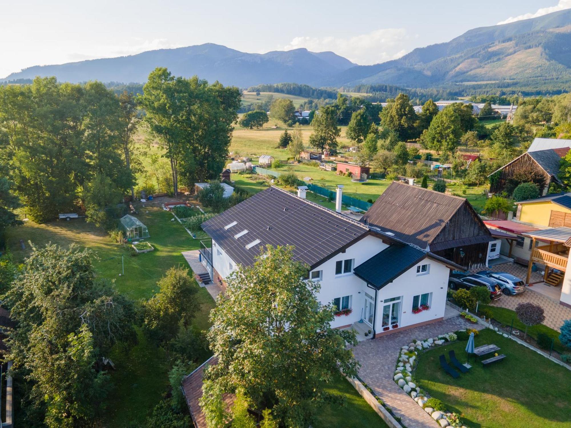 Žiar Apartmány 43 Exterior foto